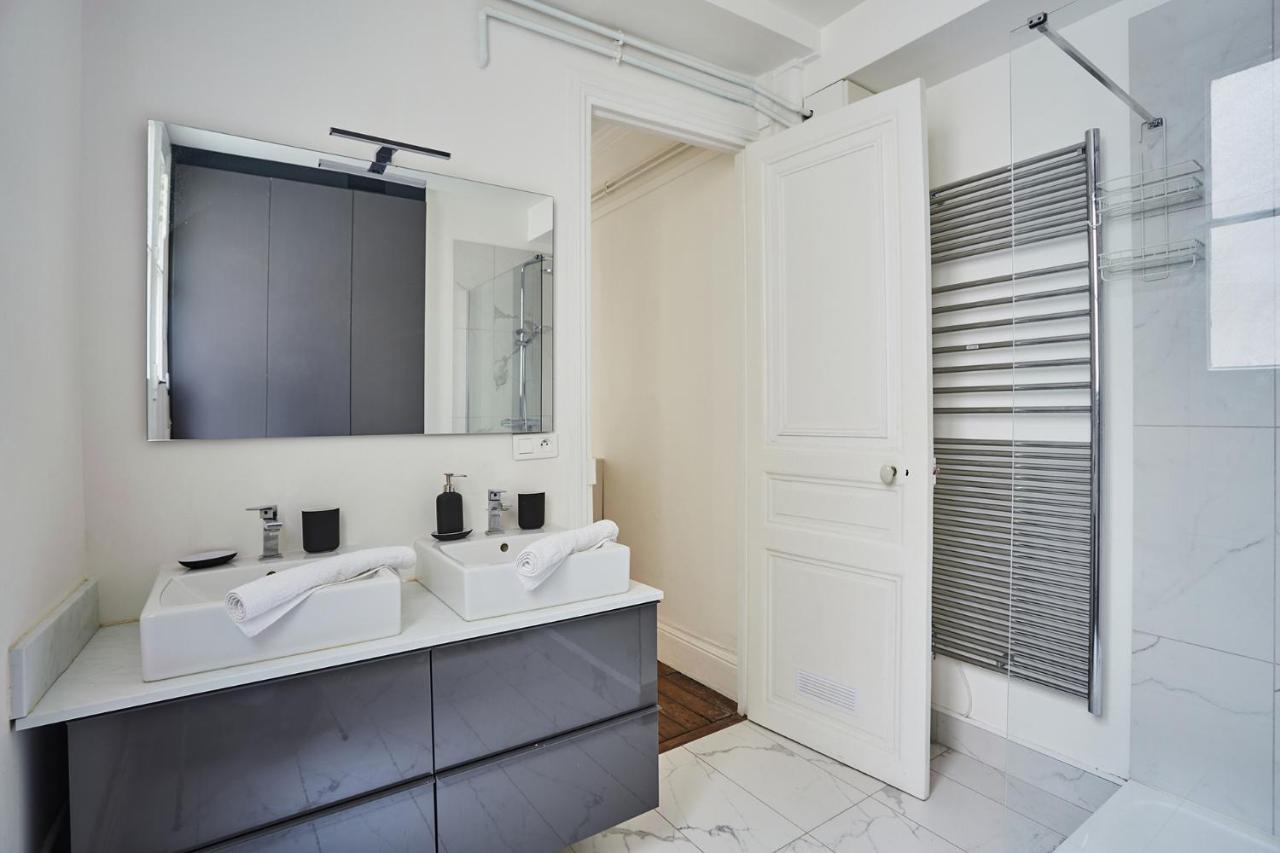 Apartment Beaubourg By Studio Prestige 巴黎 外观 照片